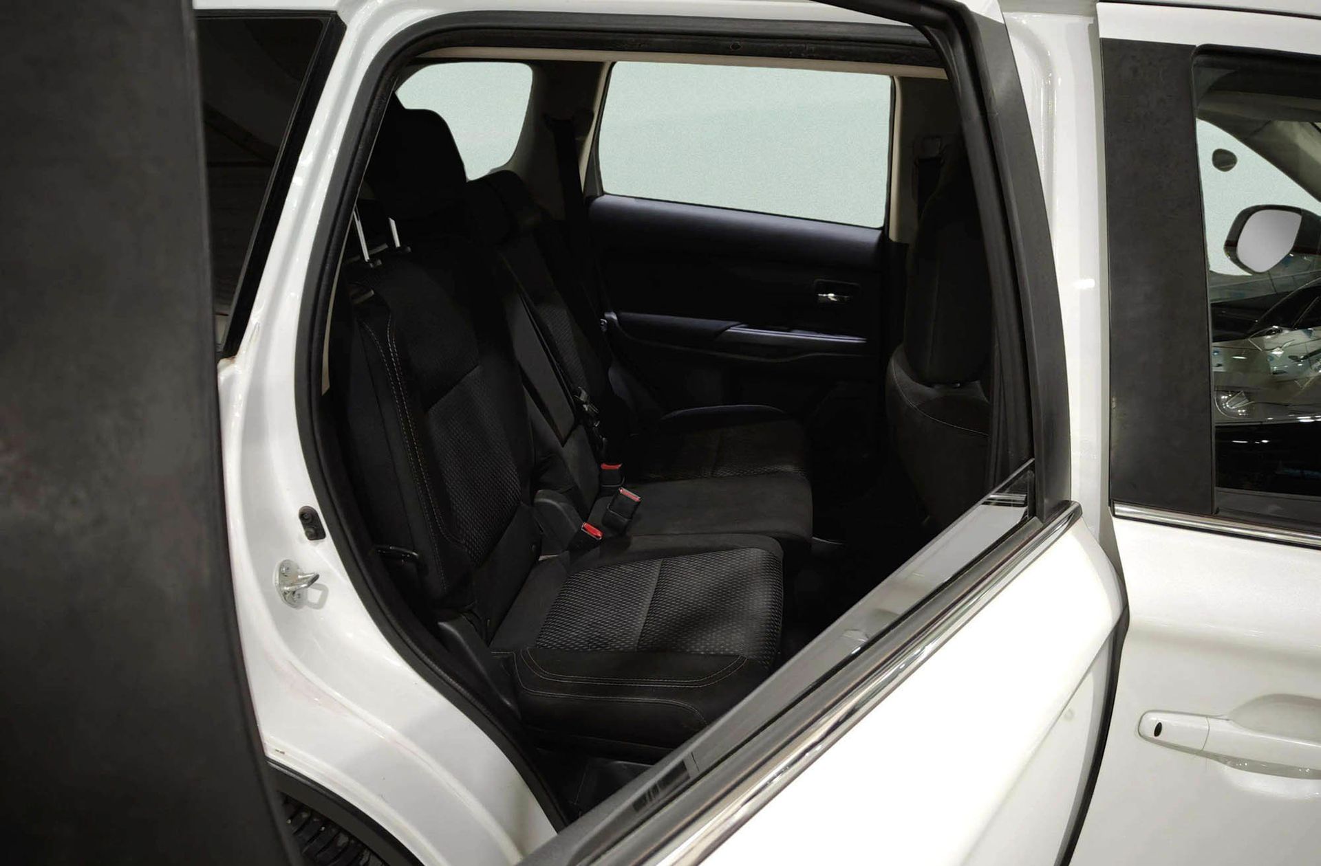 Mitsubishi Outlander 200 MPI Motion 2WD CVT 7 plazas - foto 18