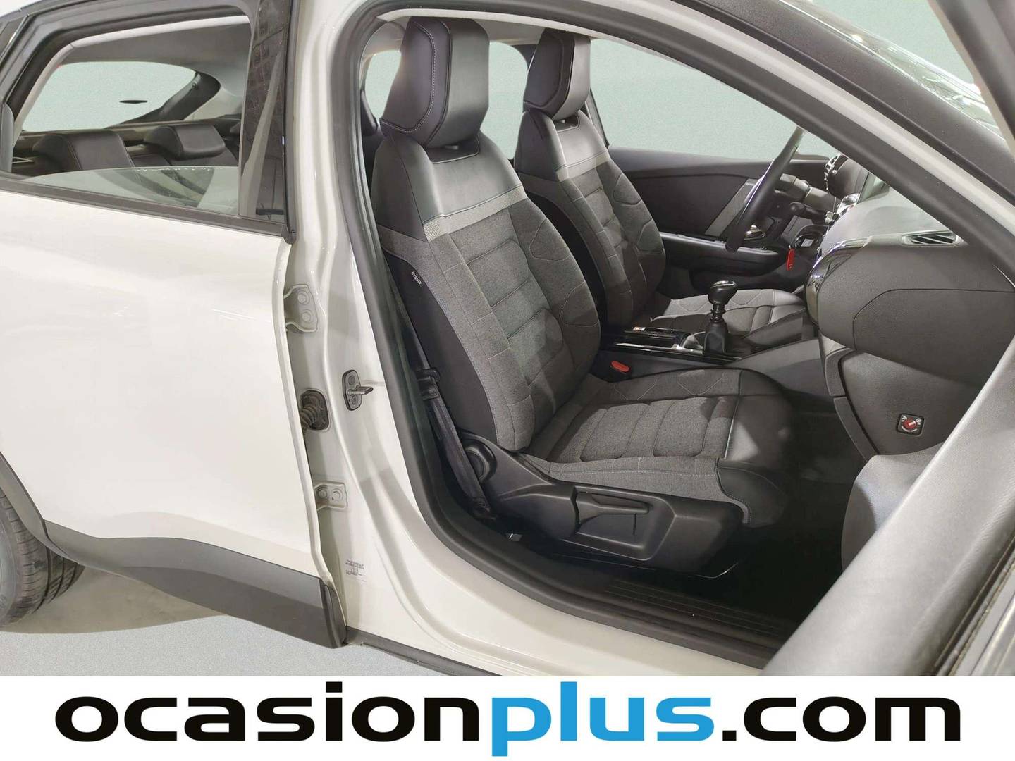 Foto Citroën C4 Citroen C4 PureTech 130 S&S 6v Feel Pack (130 CV)