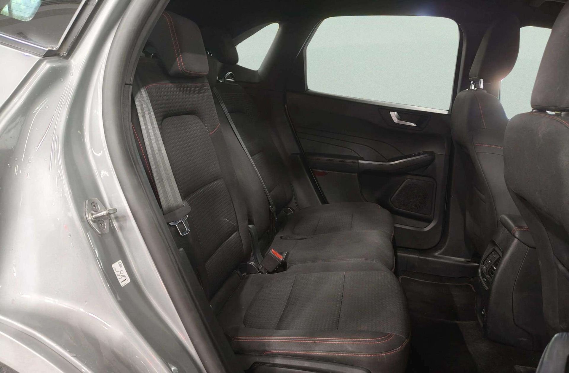 Ford Kuga 1.5 EcoBlue ST-Line - foto 21
