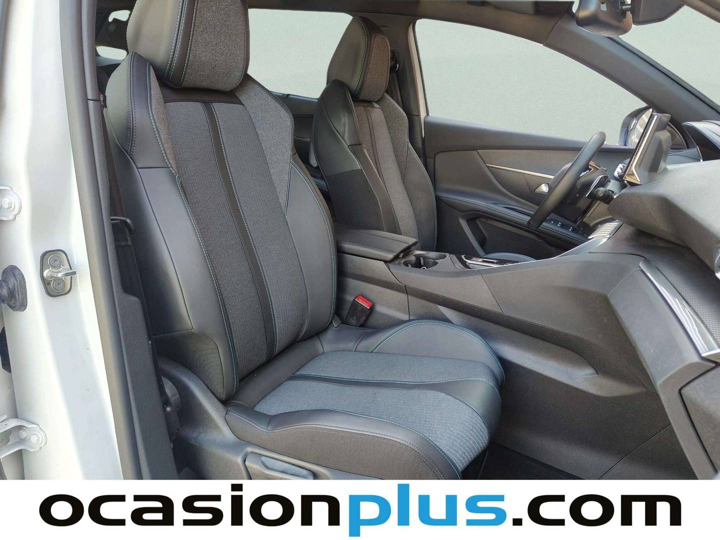 Peugeot 5008 Peugeot 5008 BlueHDI 130 S&S Allure Pack EAT8 (130 CV)7 plazas seminuevo