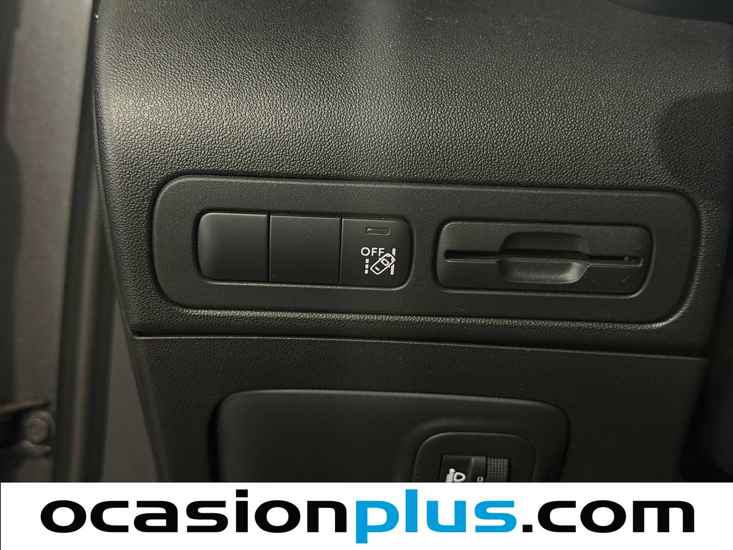 Acabados Citroën C3 Aircross Citroën C3 Aircross PureTech 110 S&S Plus (110 CV)
