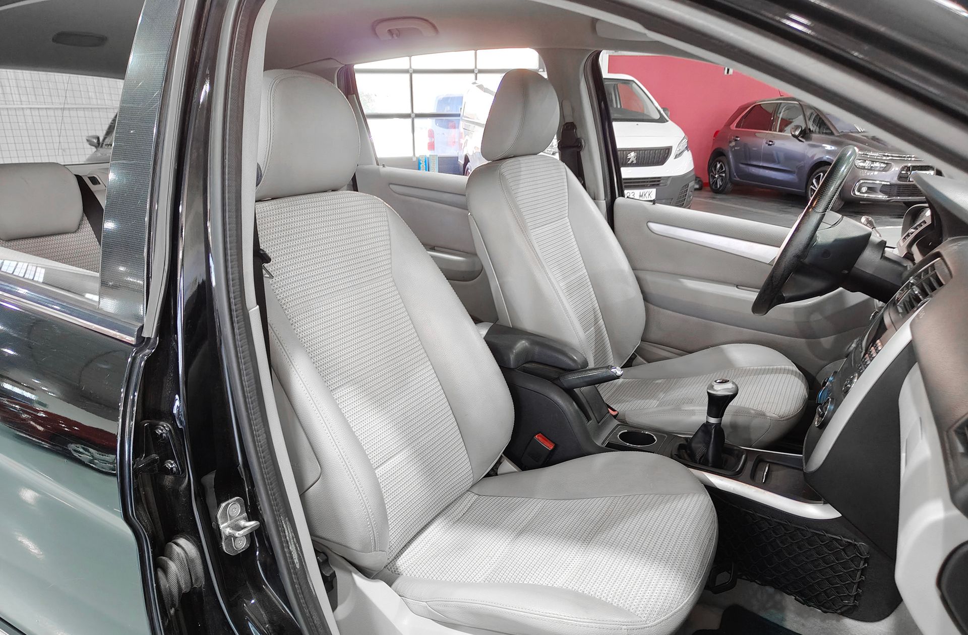 Mercedes-Benz Clase B B 200 - foto 14