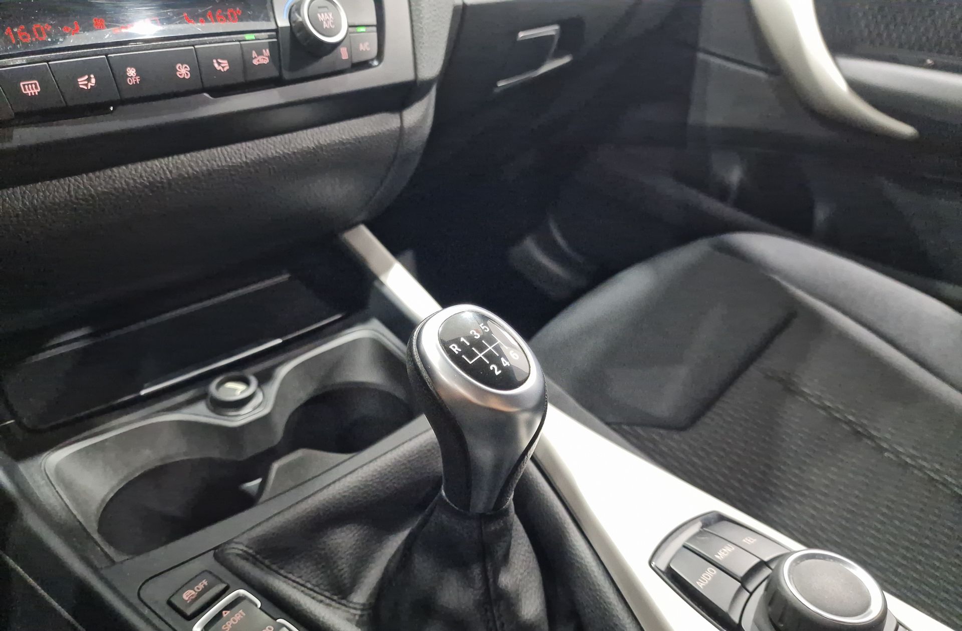BMW Serie 1 116d Efficient Dynamics - foto 5