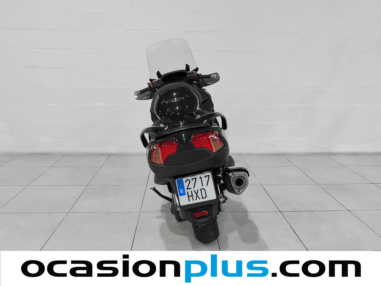 Foto trasera Suzuki BURGMAN 650 Suzuki BURGMAN 650 (56 CV) izquierda