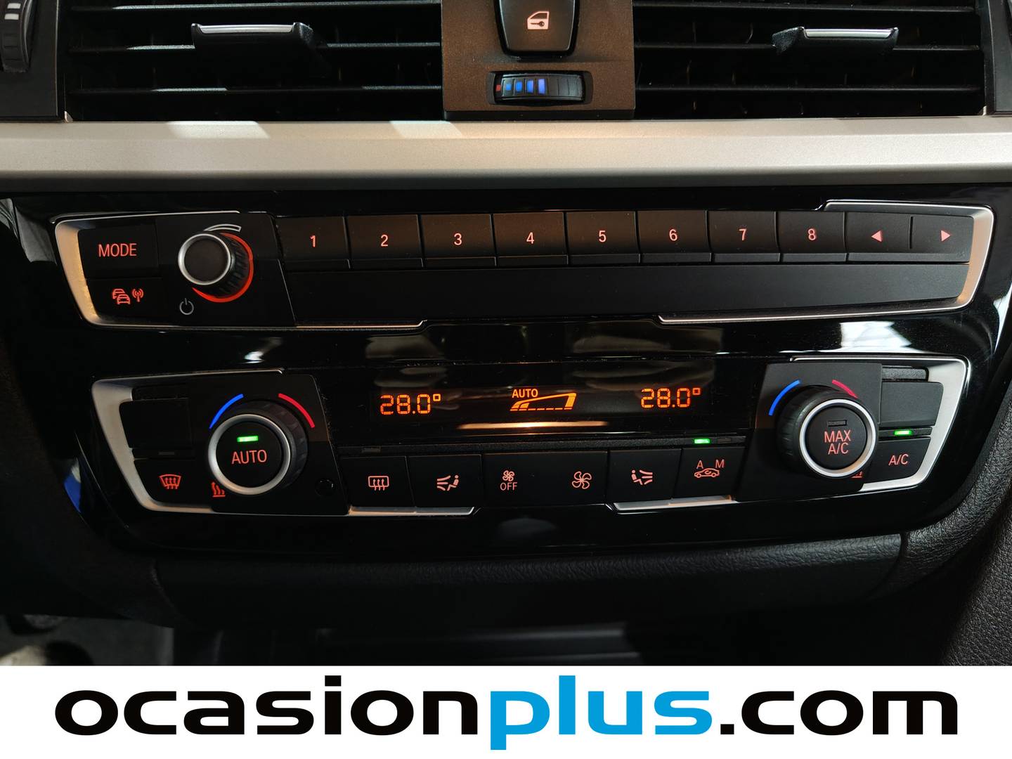 Foto BMW Serie 3 BMW Serie 3 318d Business (150 CV)