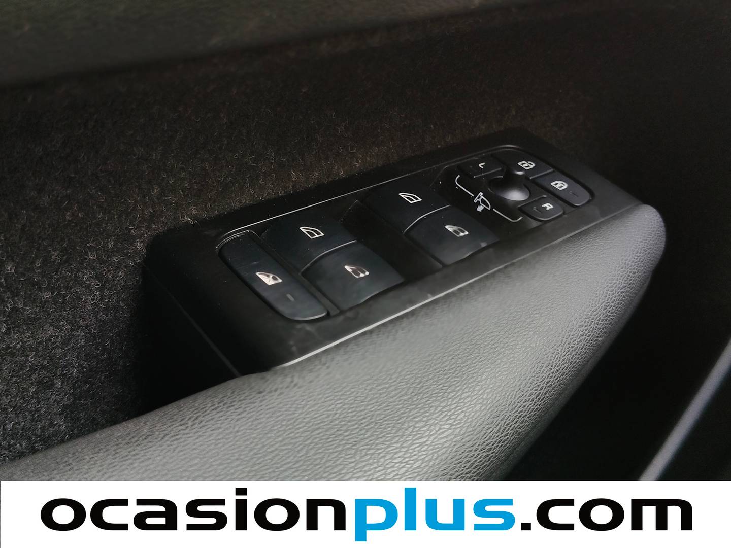 Volvo XC40 Volvo XC40 T3 R-Design Auto (163 CV) 2021