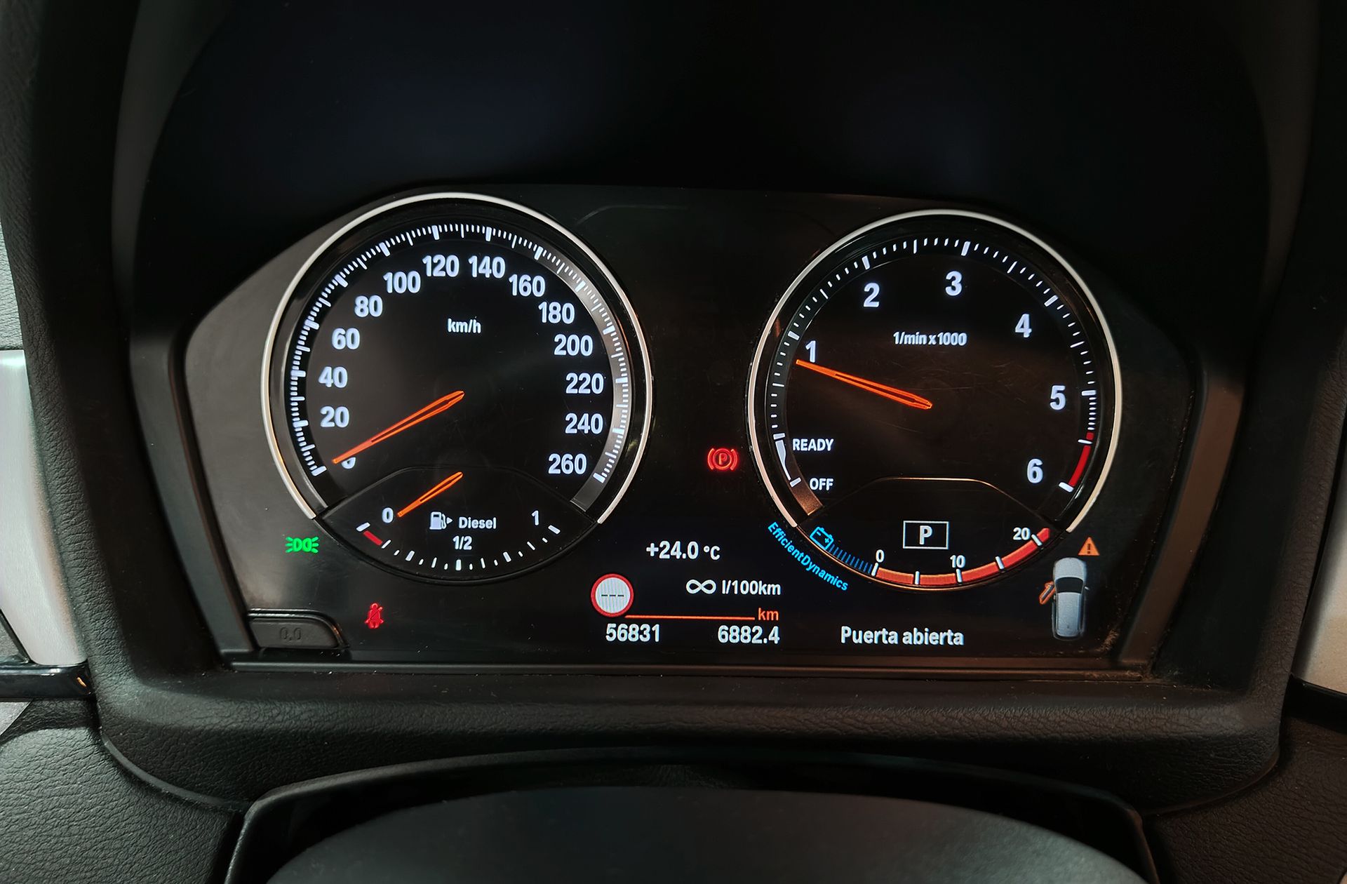 BMW X1 sDrive18d - foto 22