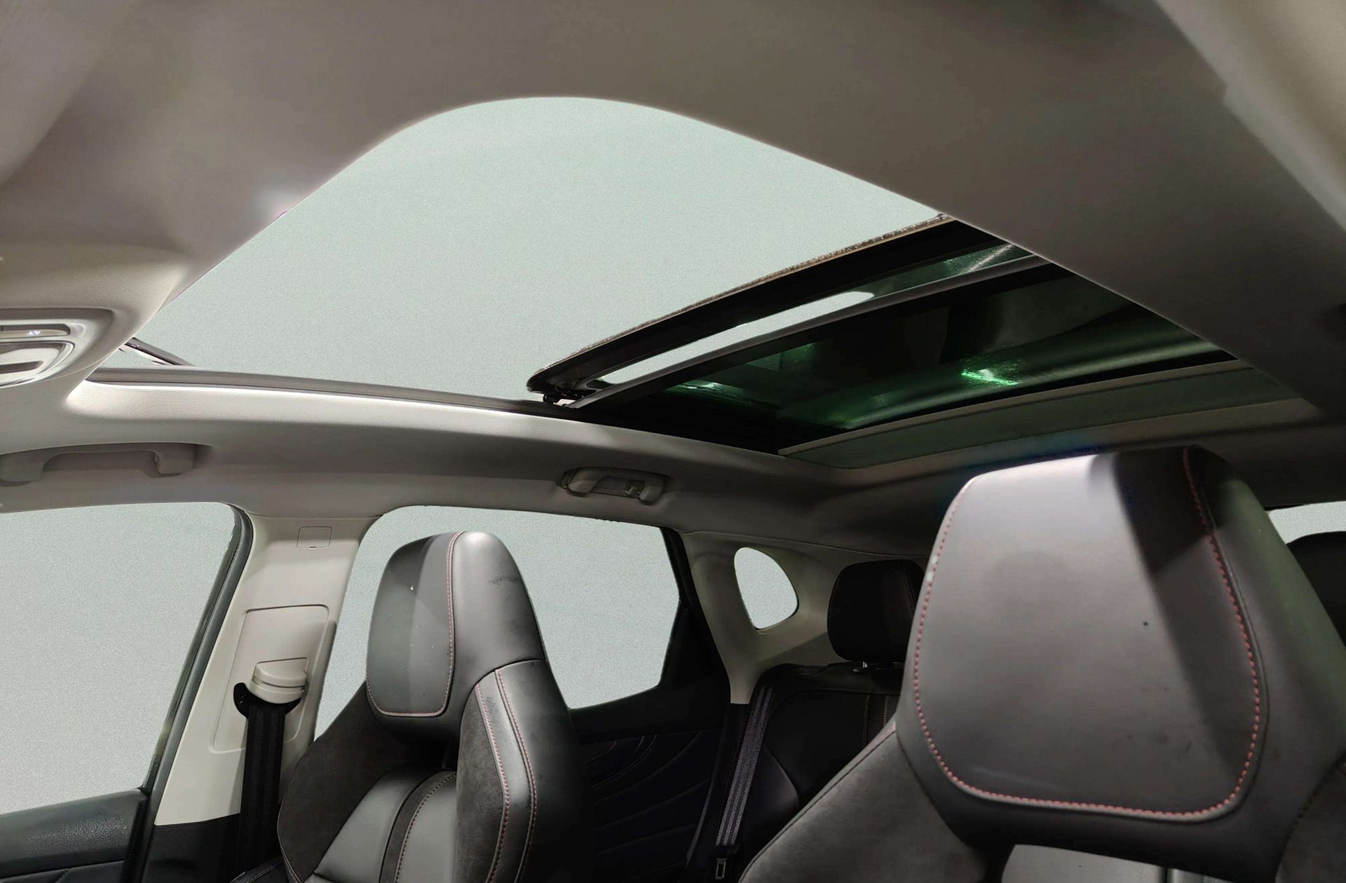 MG eHS 1.5 T-GDi PHEV Luxury - foto 6