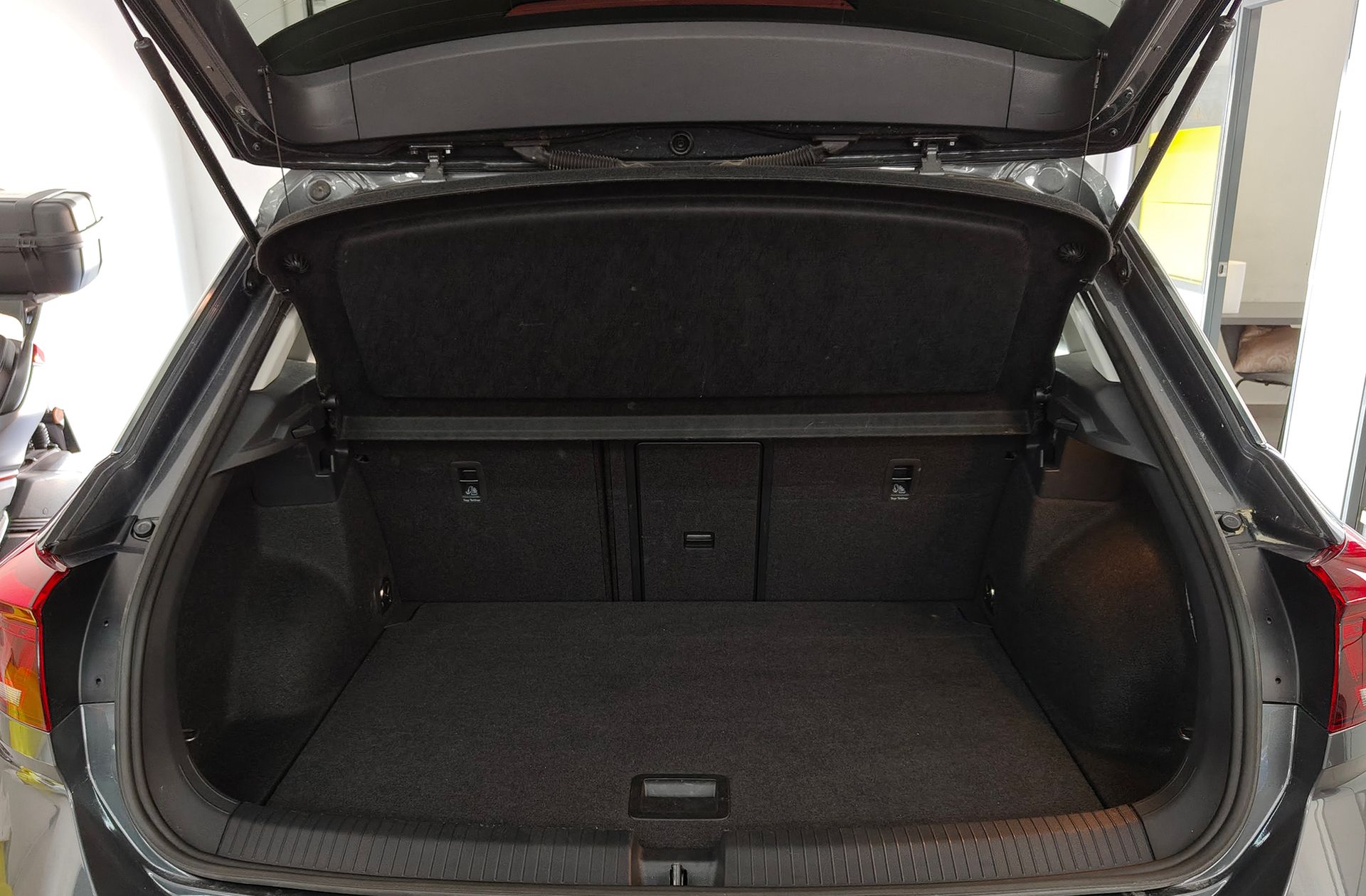 Volkswagen T-Roc Life 1.0 TSI - foto 18