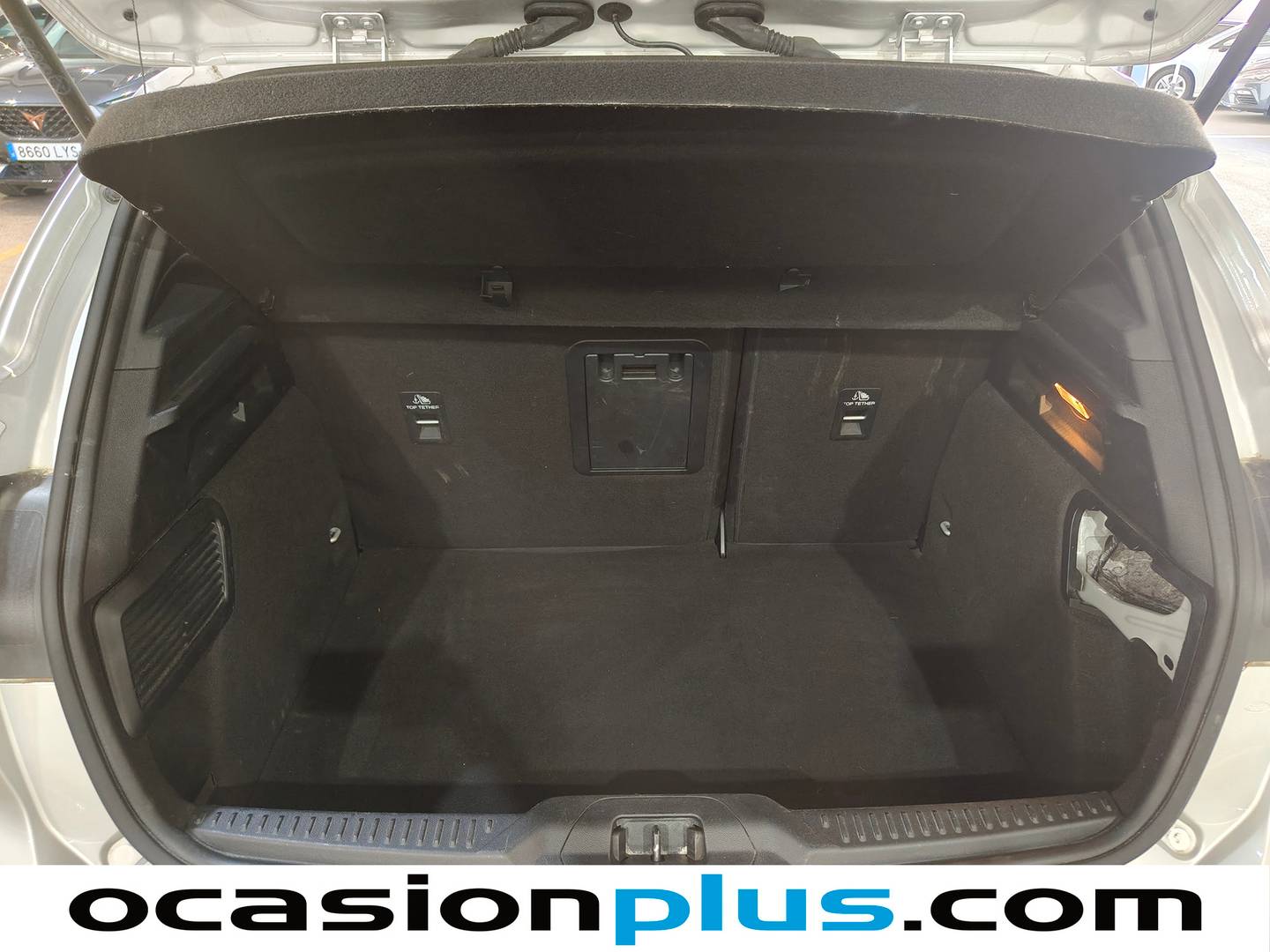Fotos maletero Ford Focus Ford Focus 1.0 Ecoboost MHEV ST-Line X  (125 CV)