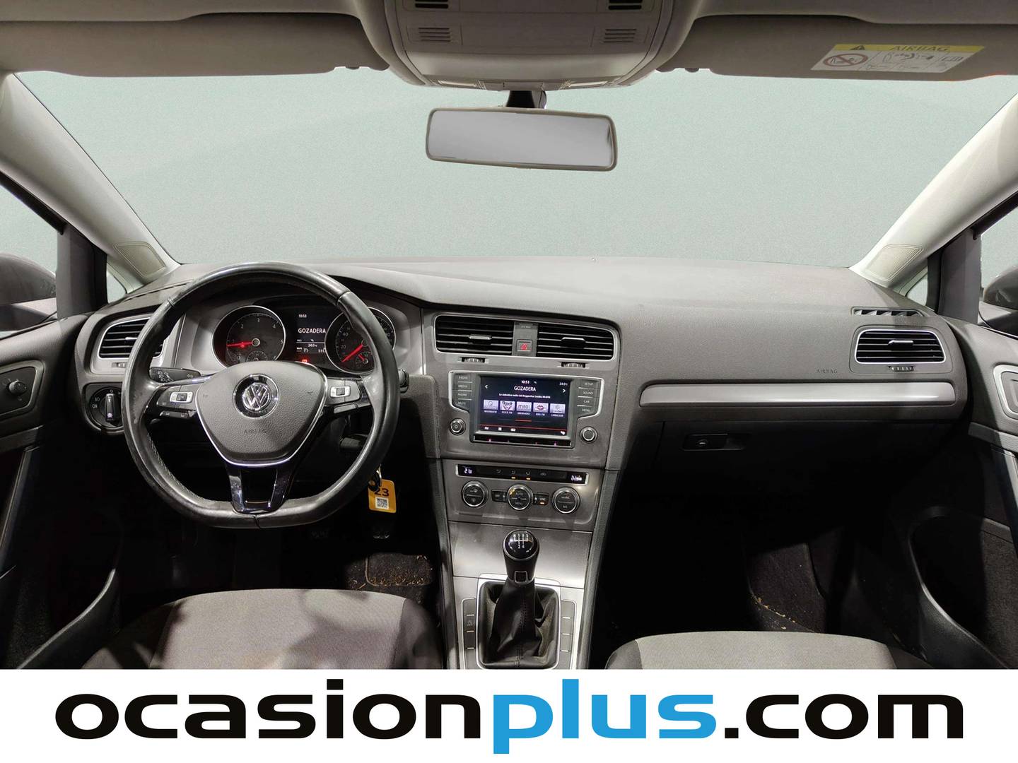 Foto asientos delanteros Volkswagen Golf Volkswagen Golf Business 1.6 TDI BMT (110 CV)