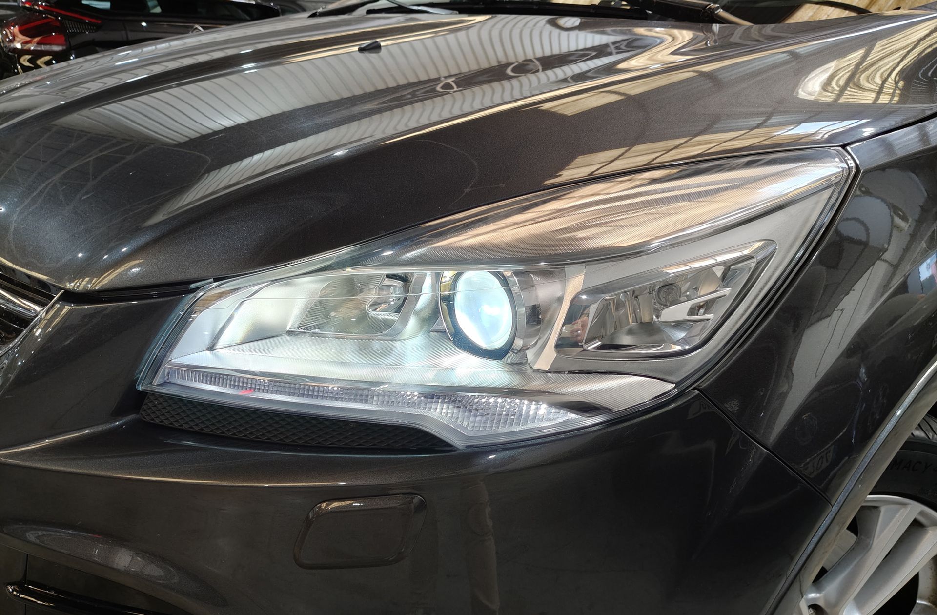 Ford Kuga 2.0 TDCi Titanium S 4x4 - foto 17