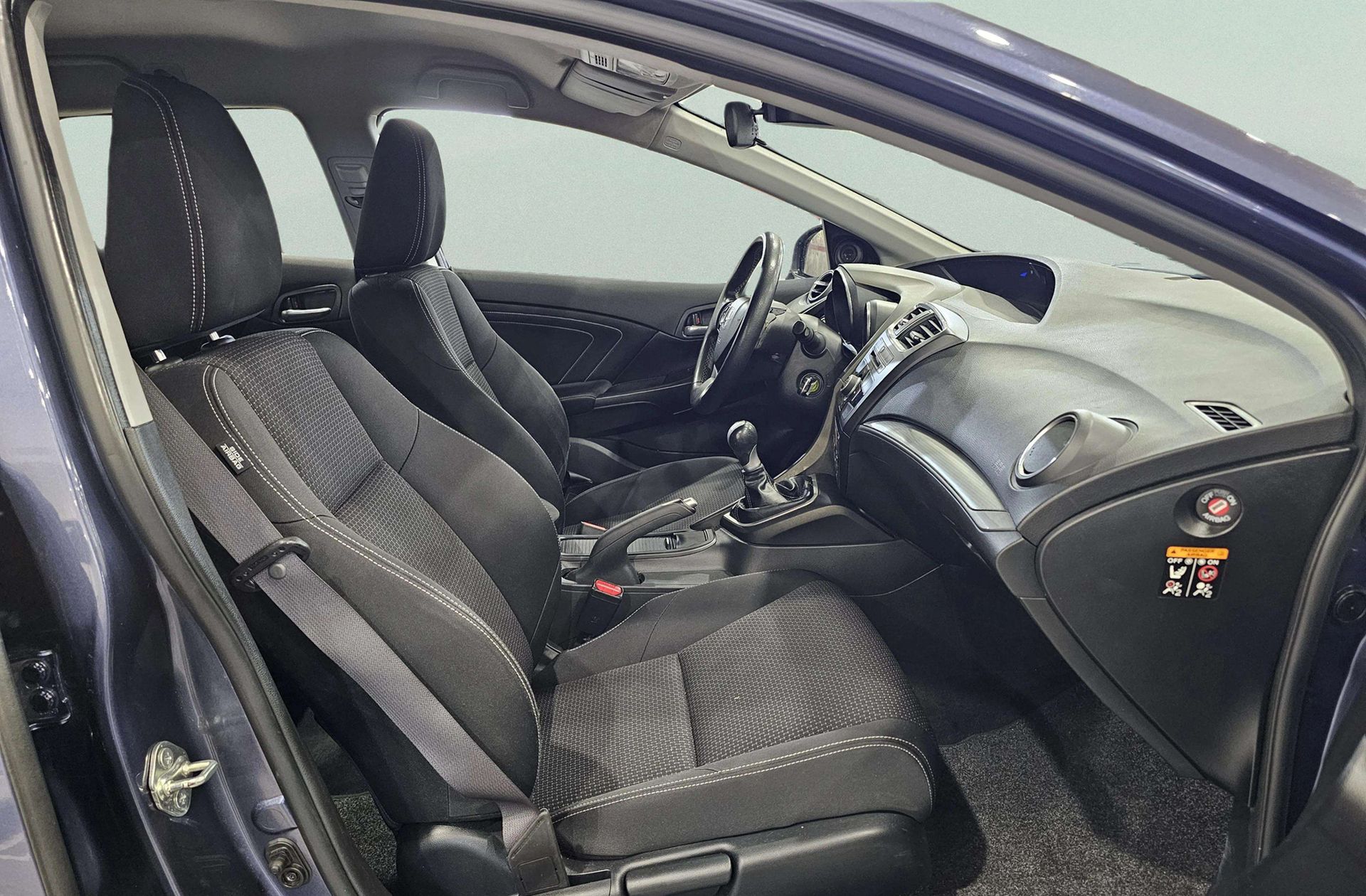 Honda Civic Tourer 1.6 i-DTEC Elegance - foto 17