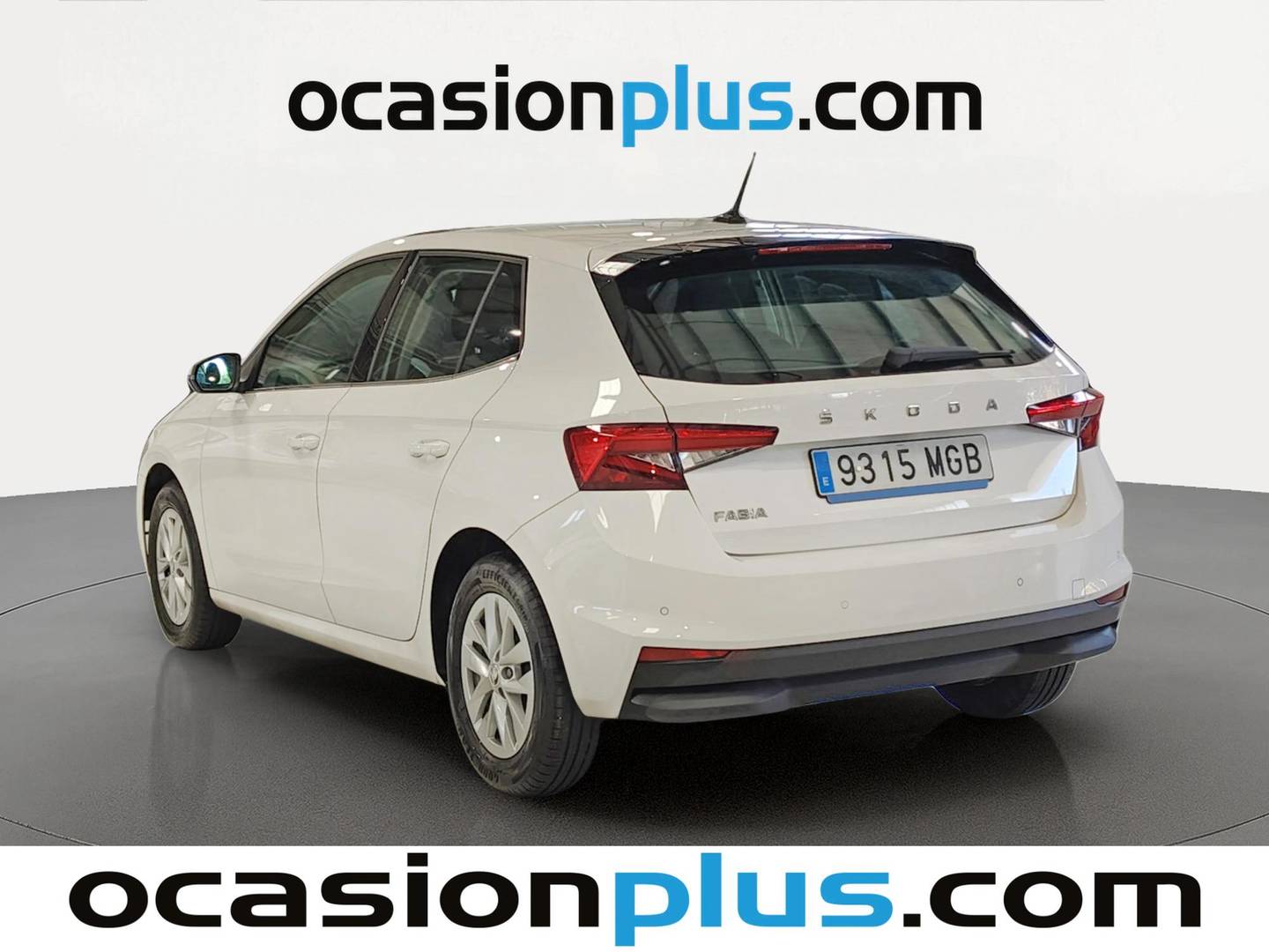 Foto trasera Skoda Fabia Skoda Fabia 1.0 TSI Ambition (110 CV) izquierda
