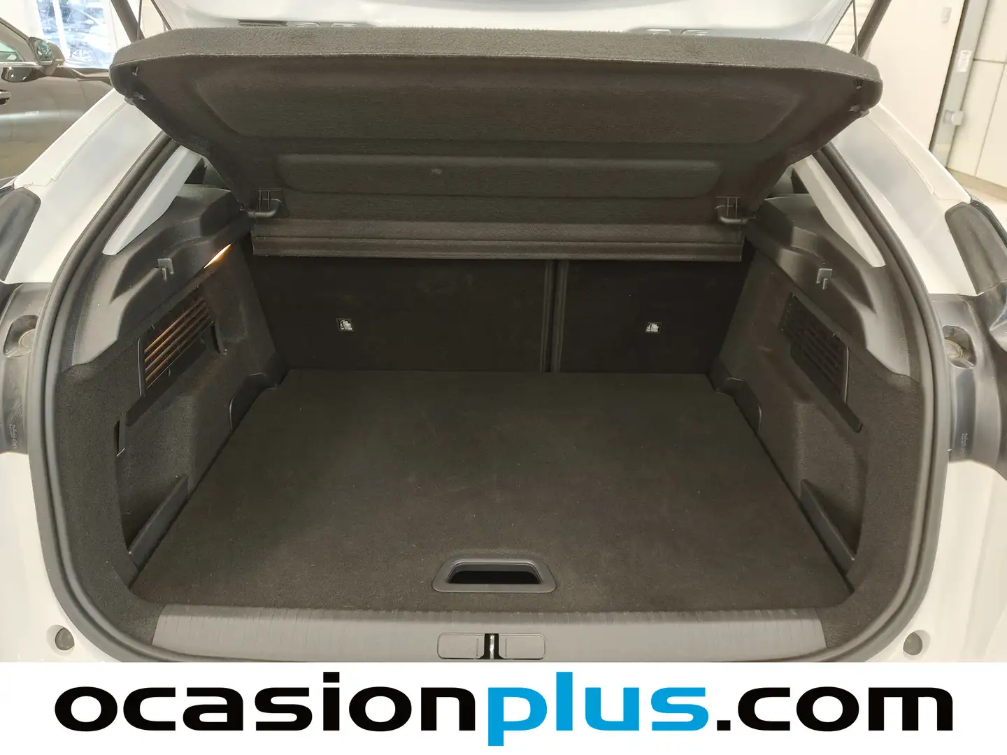 Foto Citroën C4 Citroen C4 PureTech 130 S&S 6v Plus (131 CV)