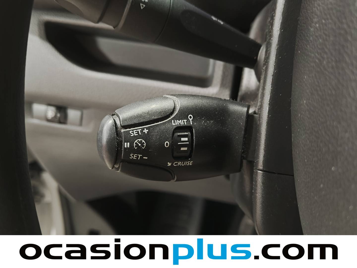 Extras y acabados del Citroën Jumpy Citroen Jumpy Furgon BlueHDI 120 Talla M Control (120 CV)