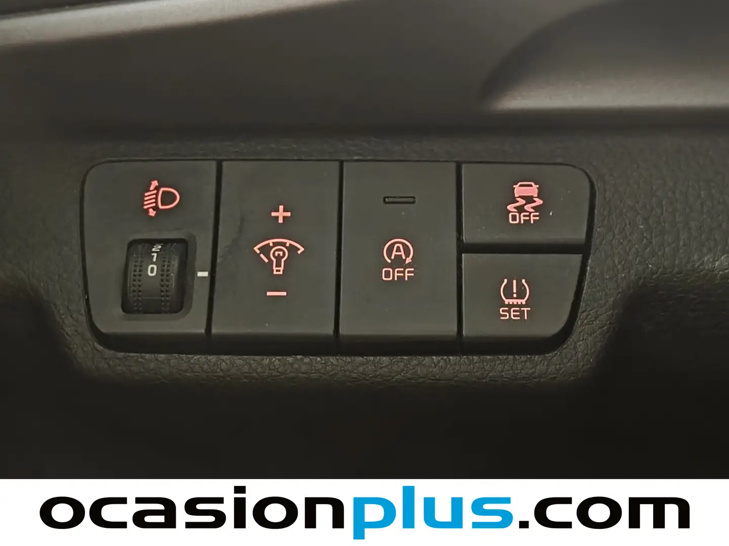 Foto KIA Stonic Kia Stonic 1.0 T-GDi MHEV Concept  (100 CV)