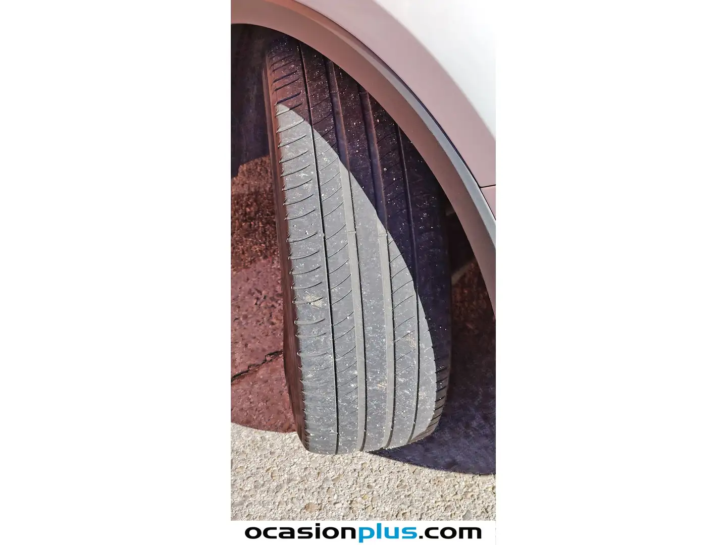 Foto Toyota C-HR Toyota C-HR 1.8 125H Advance (122 CV)