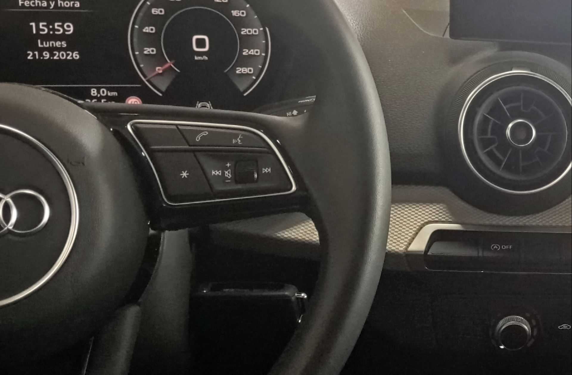 Audi Q2 Advanced 30 TFSI - foto 27