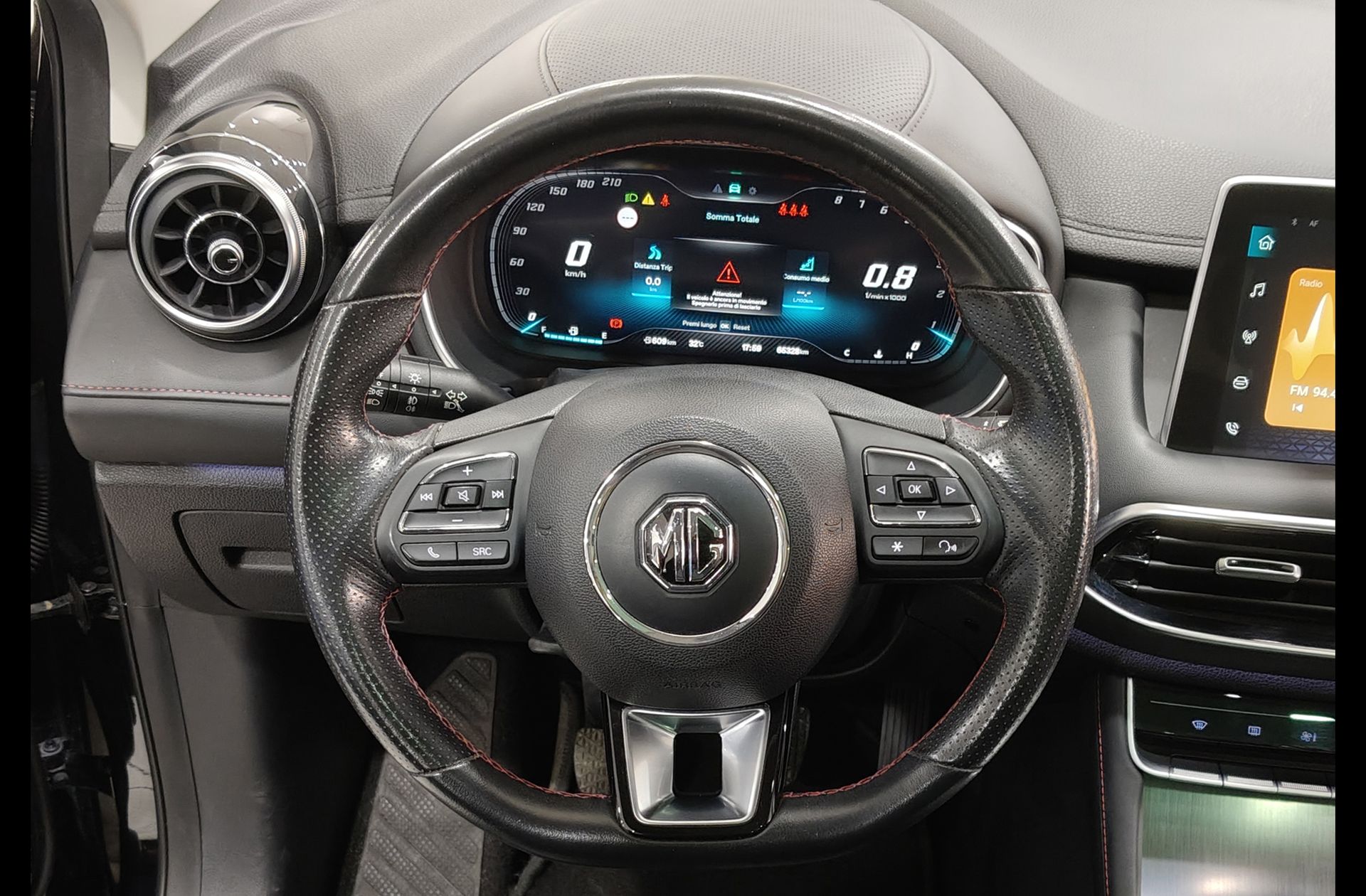 MG HS 1.5 Turbo GDI Luxury - foto 18