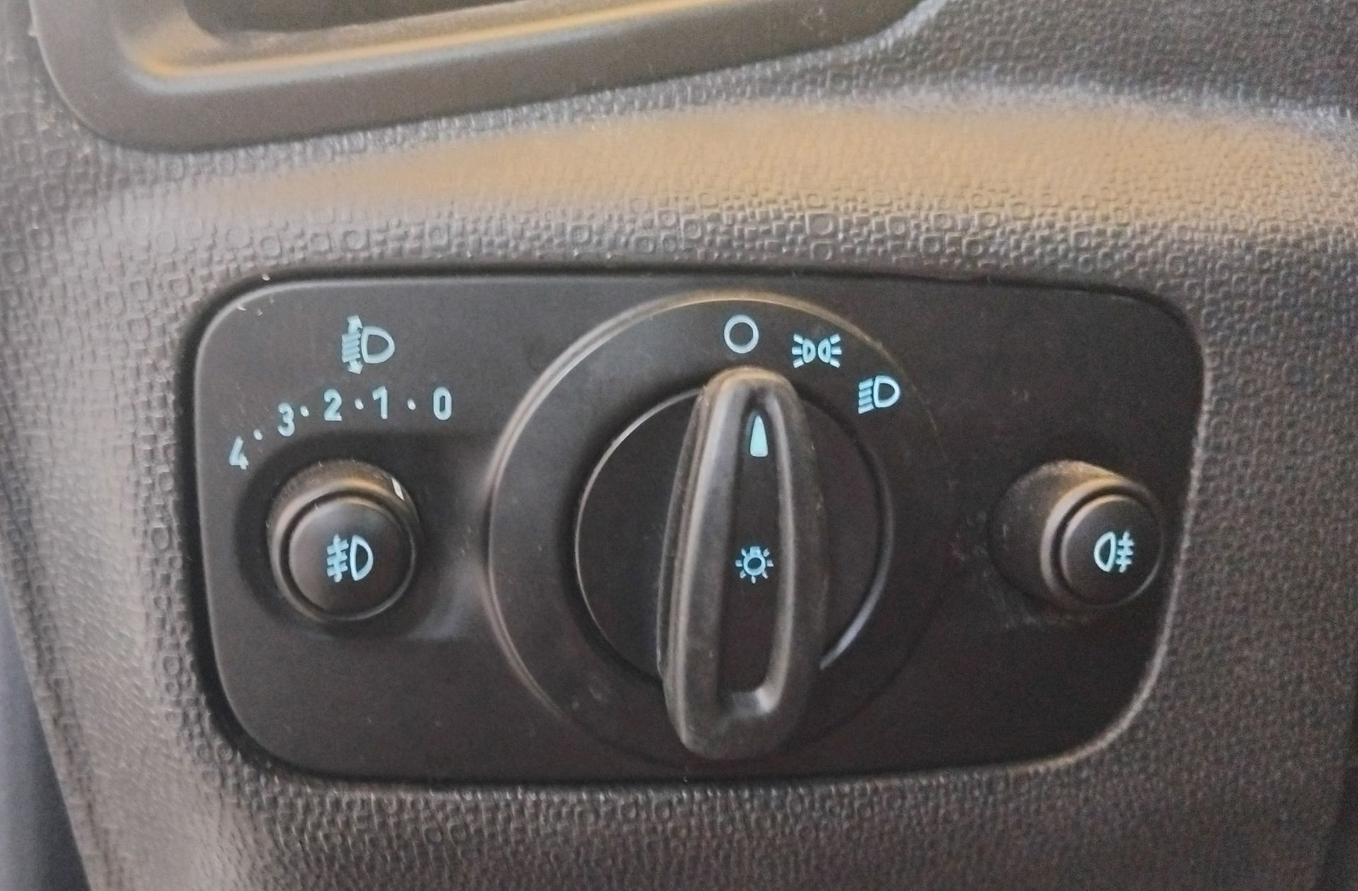 Ford EcoSport 1.5 Ti-VCT Trend - foto 20
