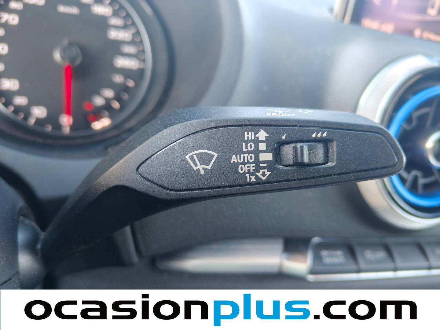 Accesorios del Audi A3 Audi A3 Sedan Black Line Edition 2.0 TDI (150 CV) Pack S-Line