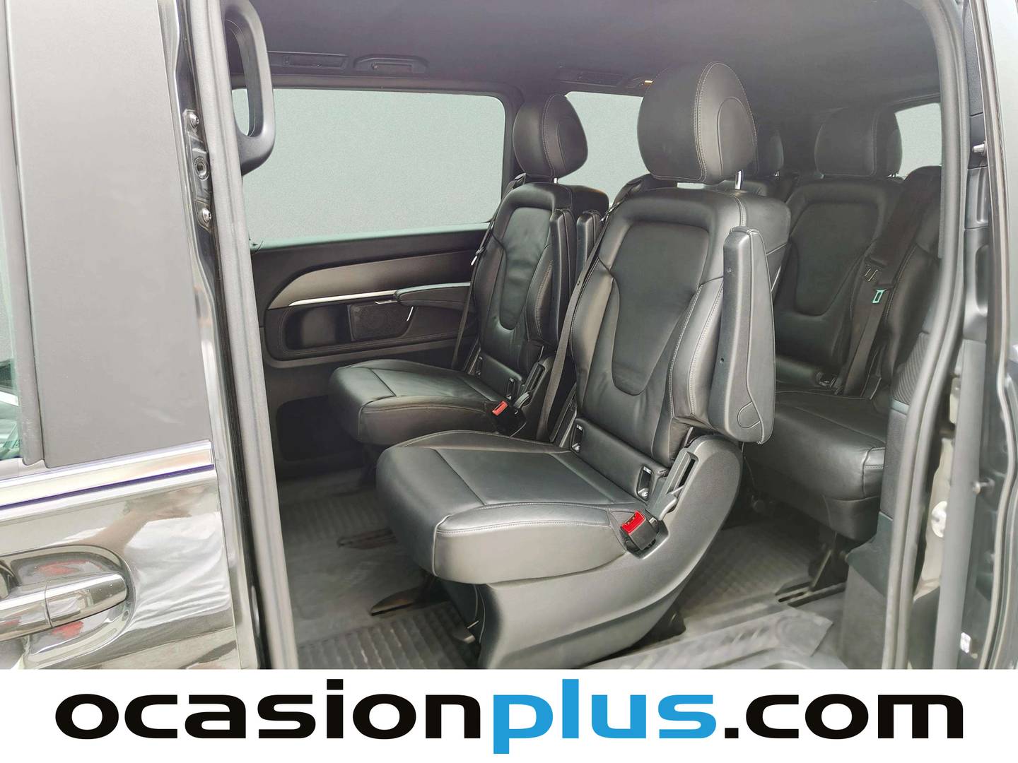Foto asientos traseros Mercedes Clase V Mercedes Clase V V 300d Largo Avantgarde (239 CV) 7 Plazas