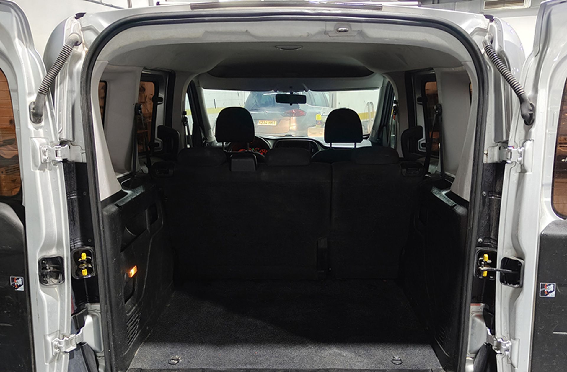 Fiat Doblò 1.3 MultiJet Pop N1 - foto 12
