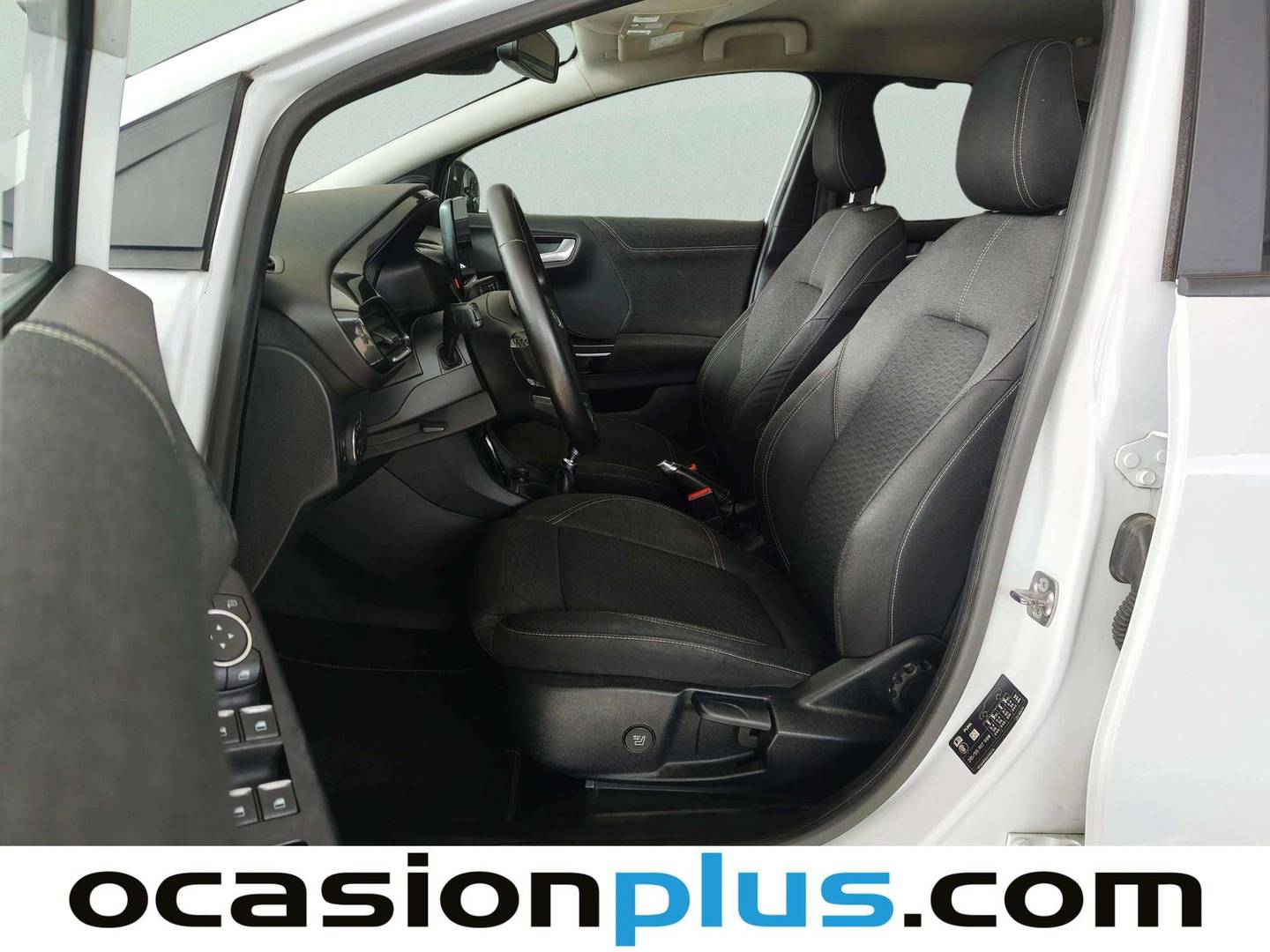 Foto asientos delanteros Ford Puma Ford Puma 1.5 Ecoblue Titanium (120 CV)
