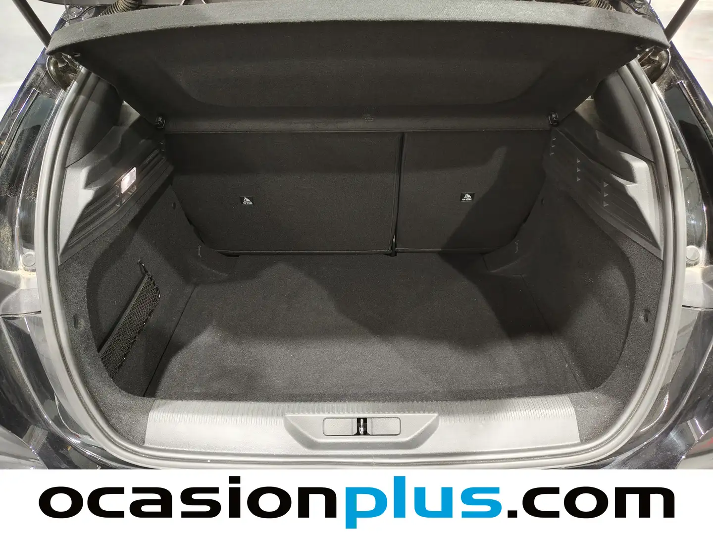 Foto Peugeot 308 Peugeot 308 PureTech 130 S&S Active Pack EAT8 (130 CV)