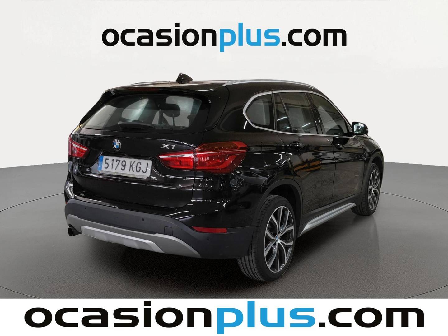 Foto trasera BMW X1 BMW X1 sDrive18i (140 CV) derecha