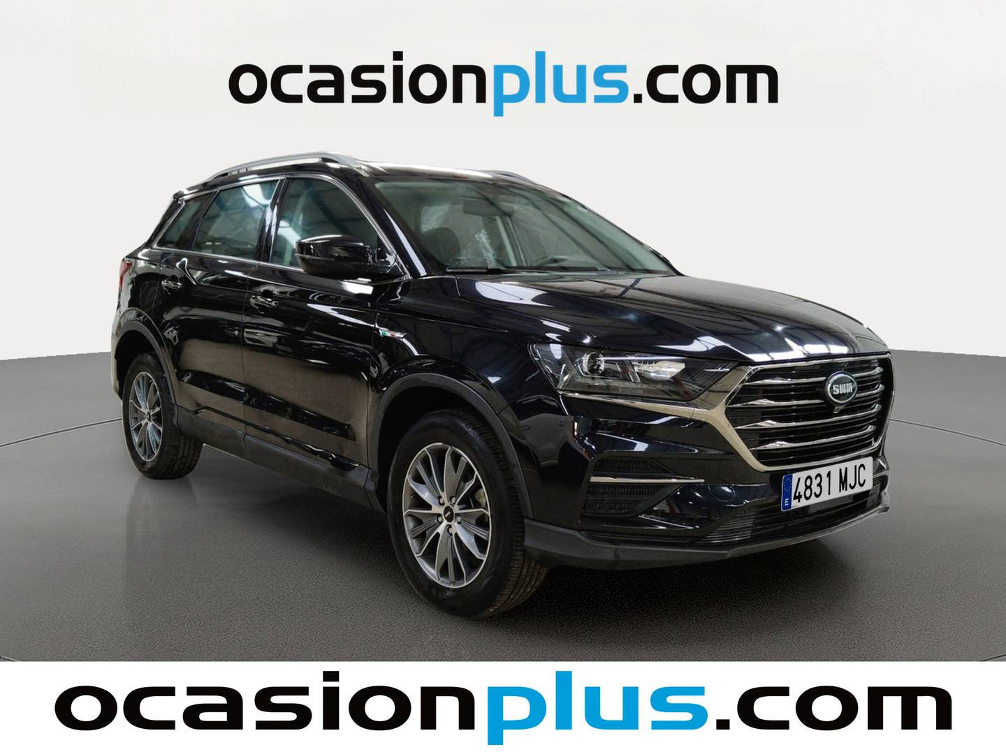 Foto delantera SWM G01 SWM G01 1.5T Luxury (131 CV) derecha