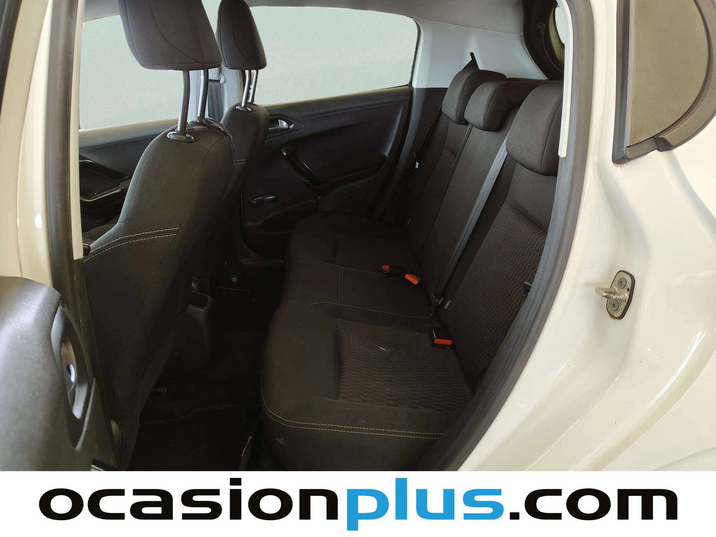 Peugeot 208 Peugeot 208 1.2L PureTech Style S (82 CV) de segunda mano