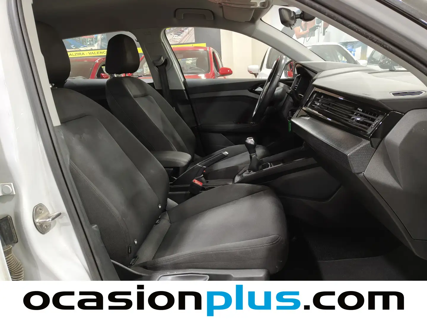 Foto Audi A1 Audi A1 Sportback Advanced 30 TFSI (110 CV)