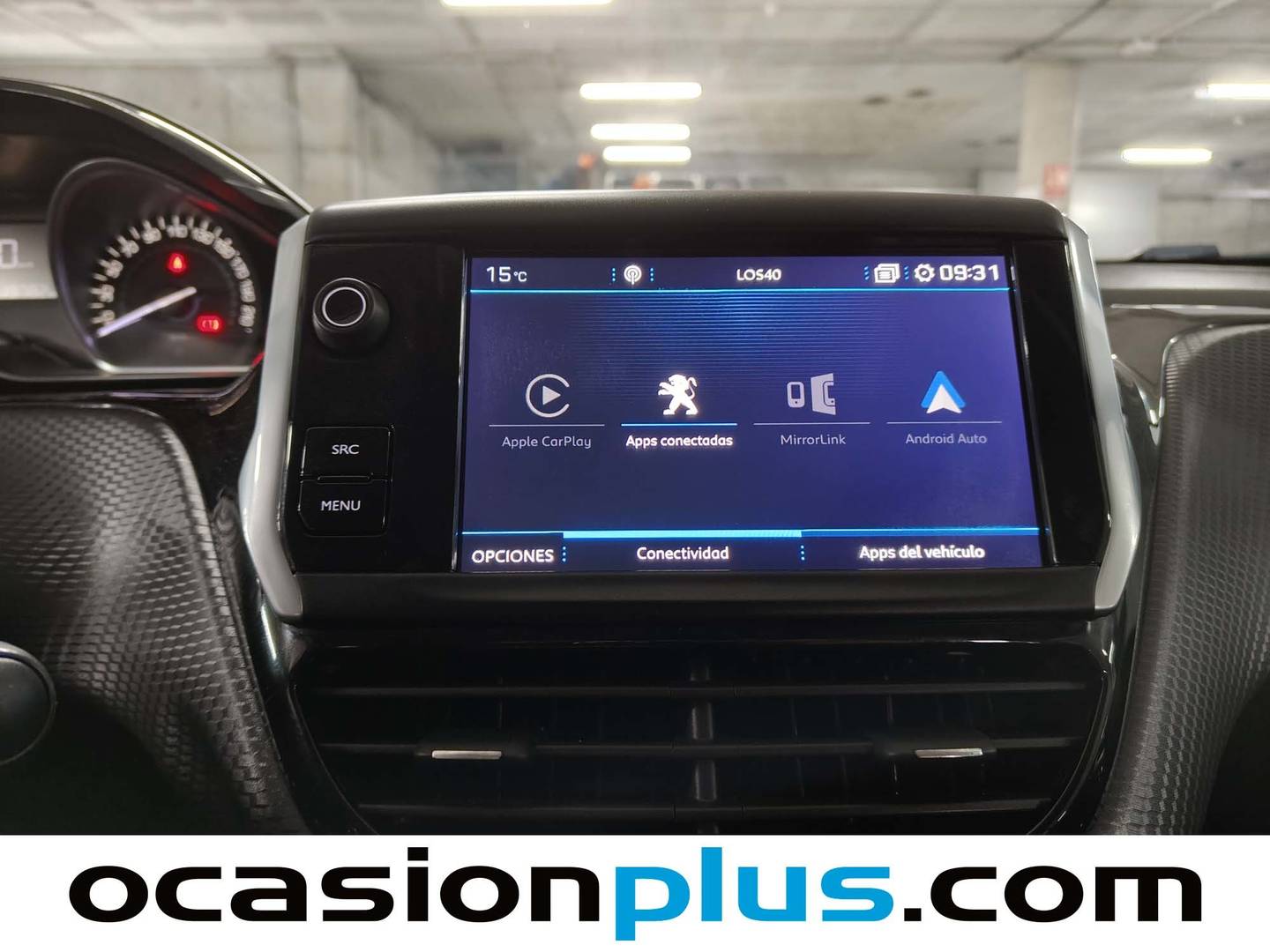 Equipamiento del Peugeot 2008 Peugeot 2008 BlueHDi 100 Signature (100 CV)