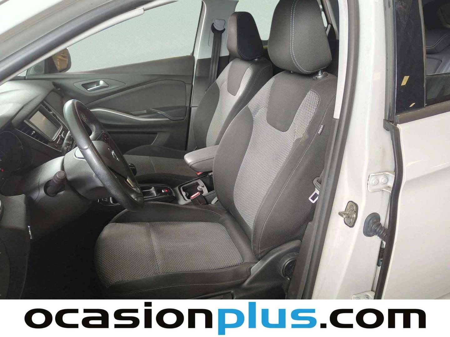 Foto asientos delanteros Hyundai Tucson Hyundai Tucson 1.6 TGDI HEV Maxx Auto (230 CV)