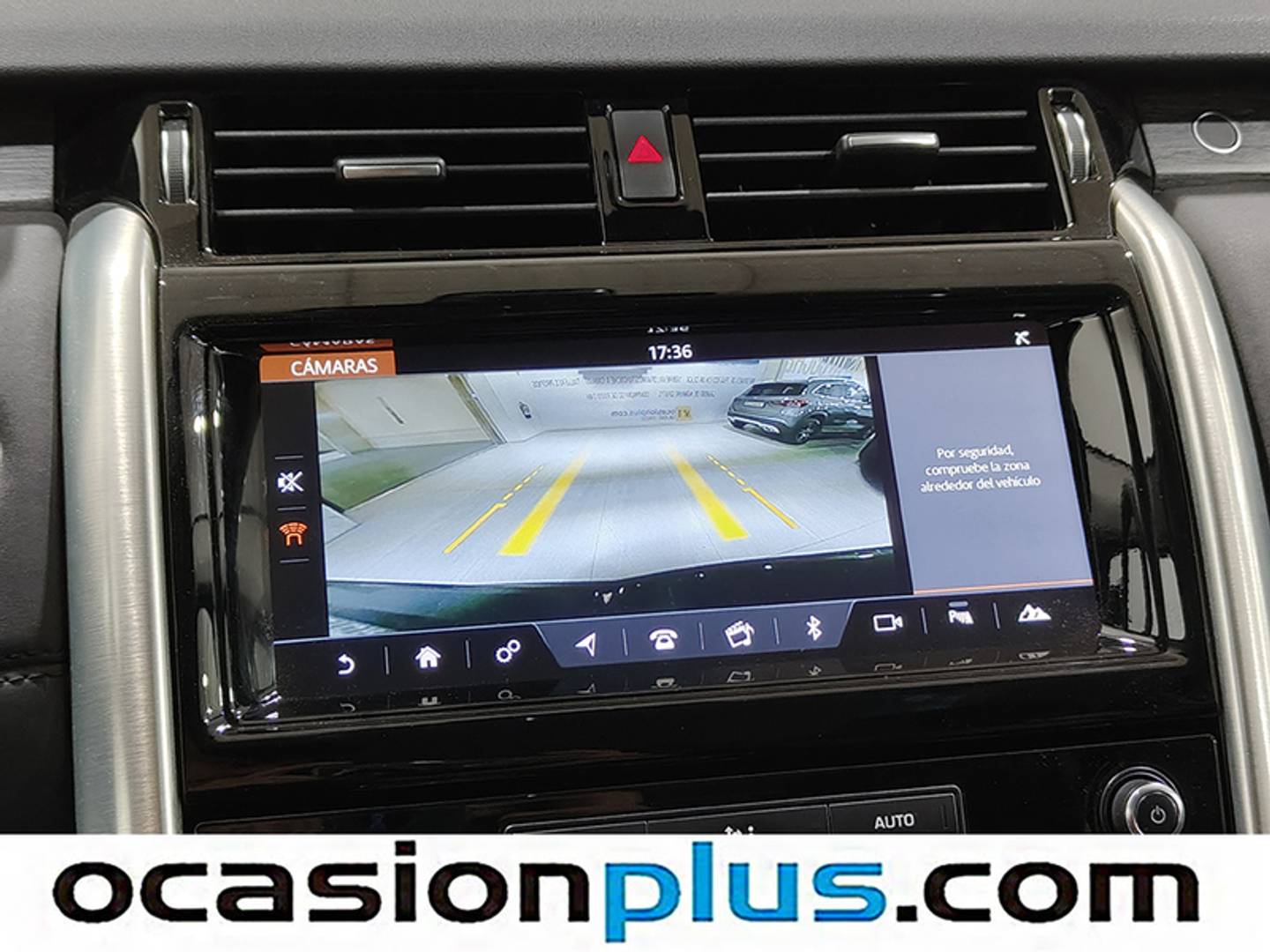 Foto Land Rover Discovery Land Rover Discovery 2.0 I4 SD4 HSE Auto (240 CV)