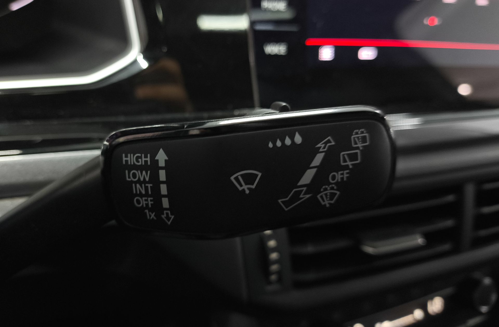 Volkswagen Polo GTI 2.0 TSI DSG - foto 28