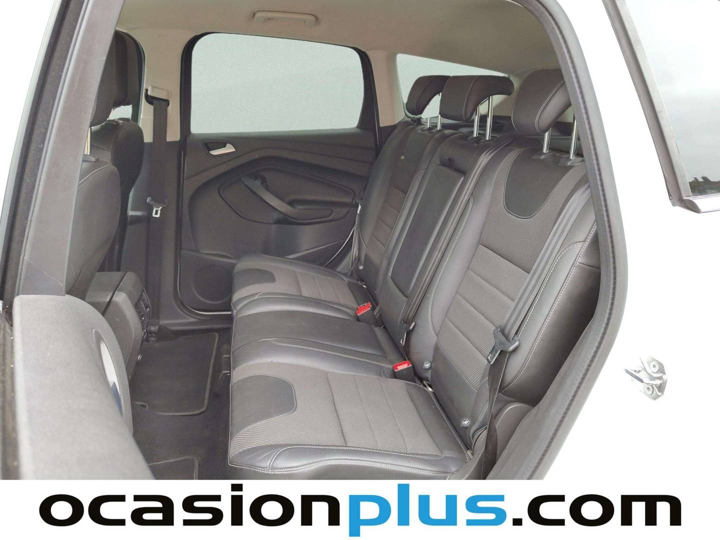 Foto asientos traseros Ford Kuga Ford Kuga 1.5 EcoBoost S&S Titanium 4x2 (150 CV)