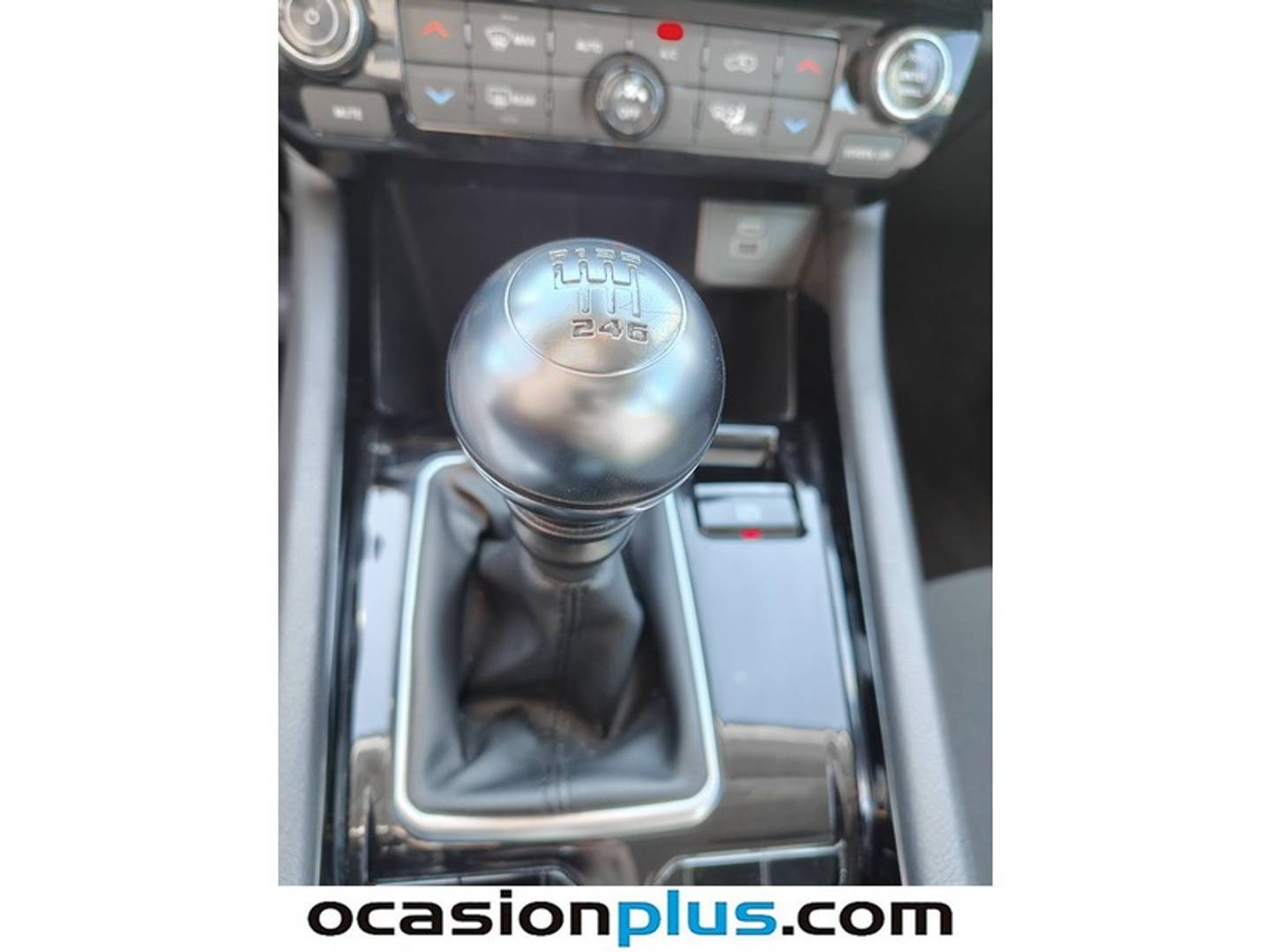 Foto Jeep Compass Jeep Compass 1.3 Gse T4 Longitude FWD MT (130 CV)