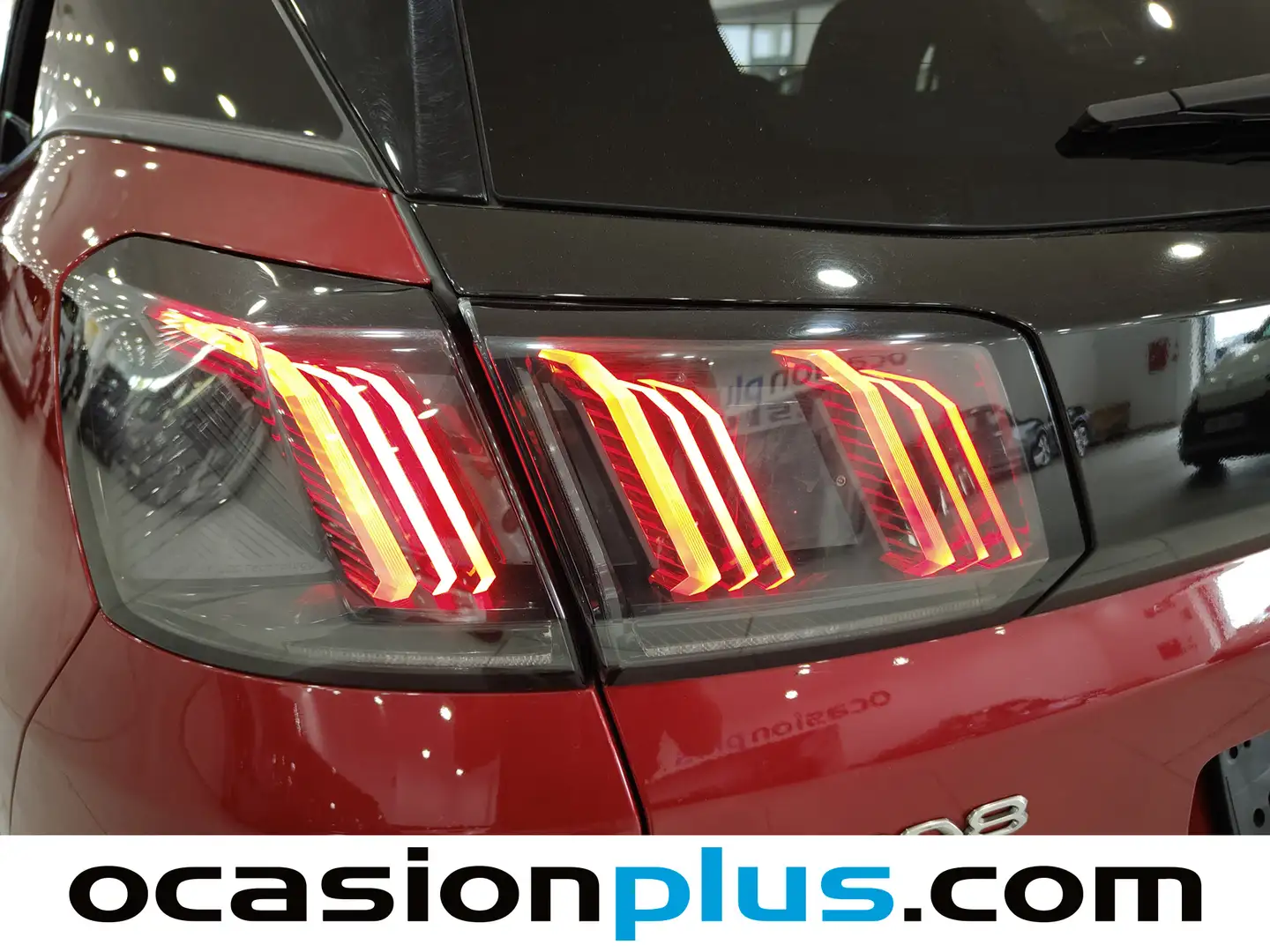 Foto Peugeot 3008 Hybrid Peugeot 3008 Hybrid 300 Allure Pack e-EAT8 (300 CV)