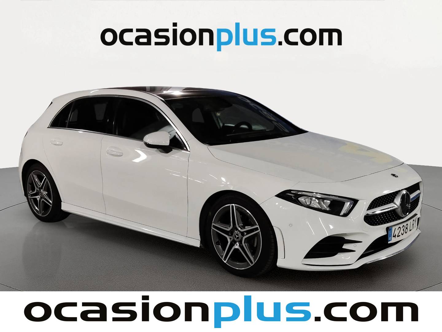Foto delantera Mercedes Clase A Mercedes Clase A 180 d (116 CV) Pack AMG derecha