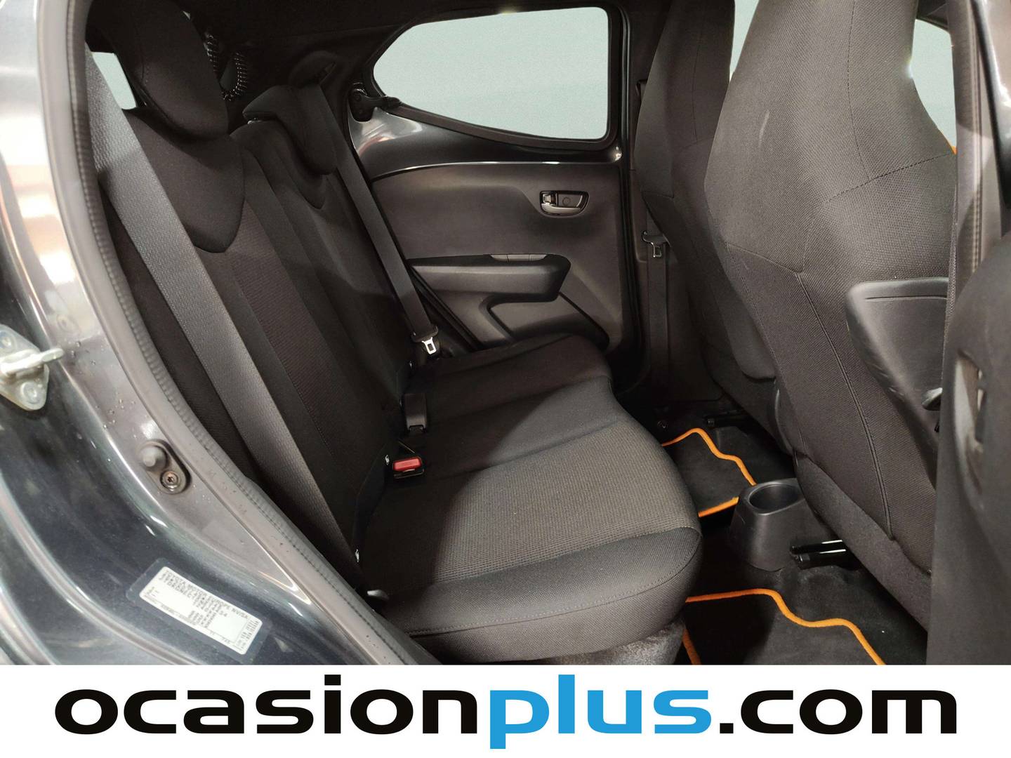 Toyota Aygo Toyota Aygo 1.0 70 x-cite JBL (72 CV) al mejor precio