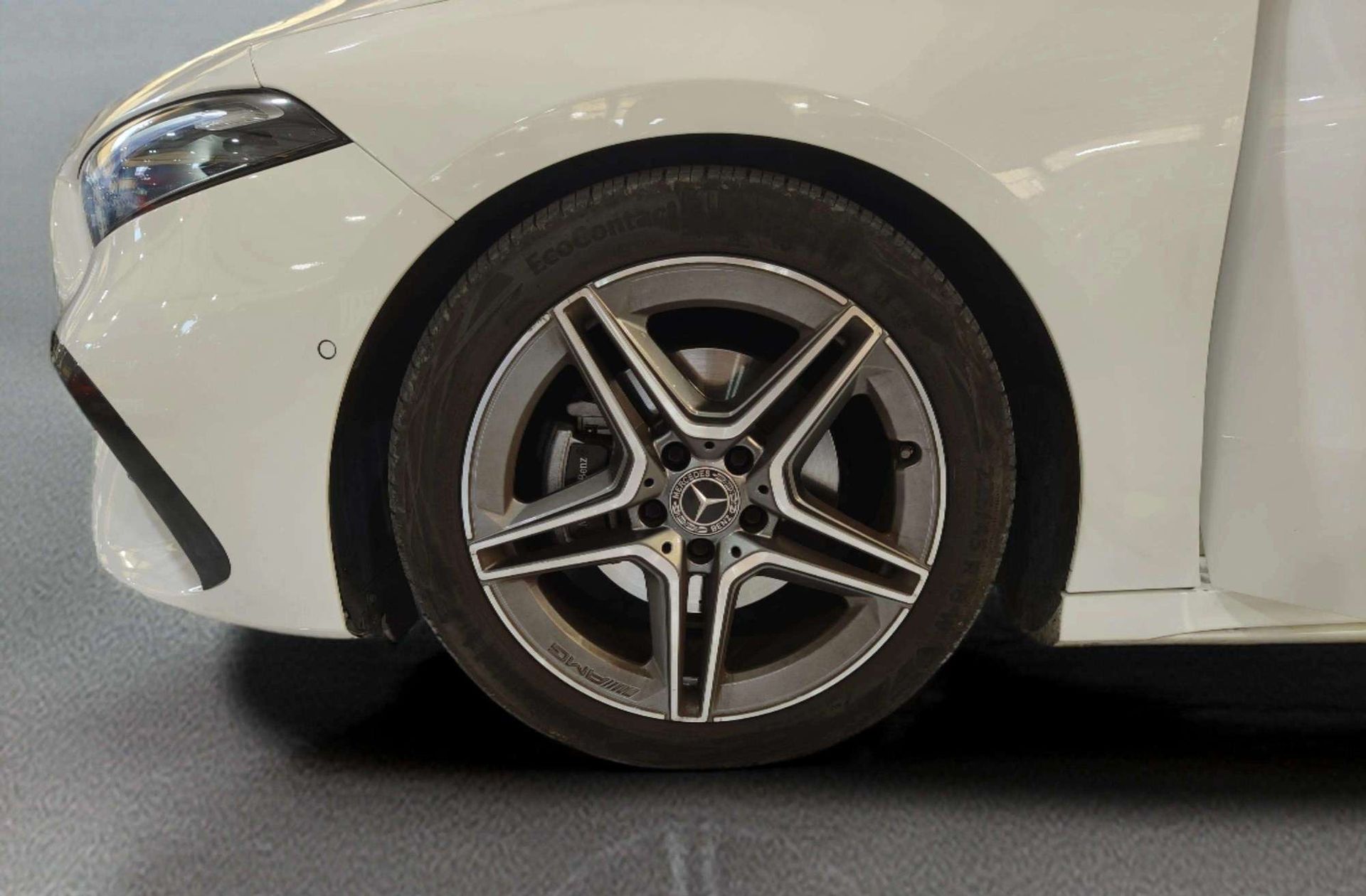 Mercedes-Benz Clase A 180 Pack AMG - foto 37