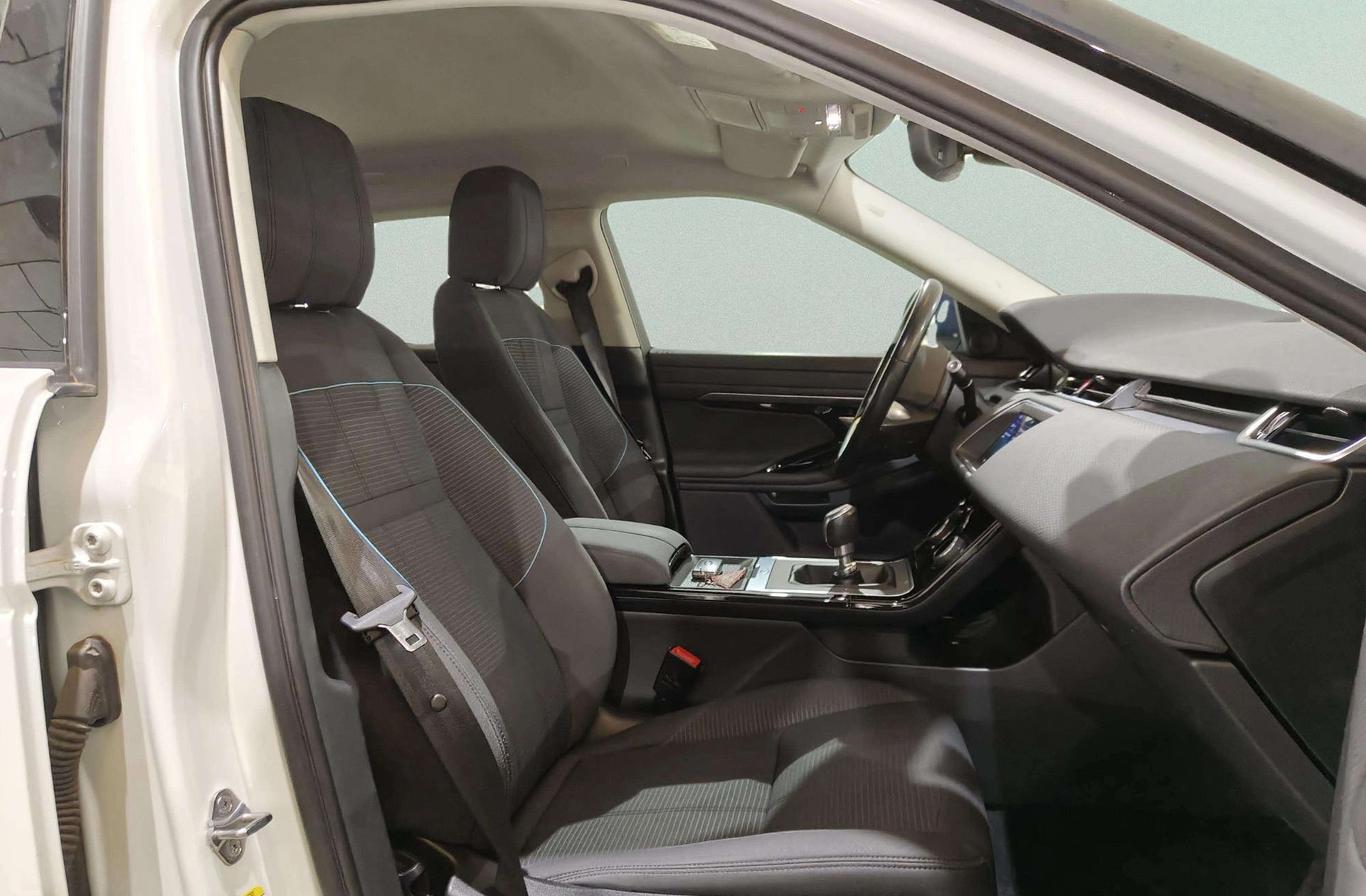 Land Rover Range Rover Evoque D150 Standard FWD - foto 18