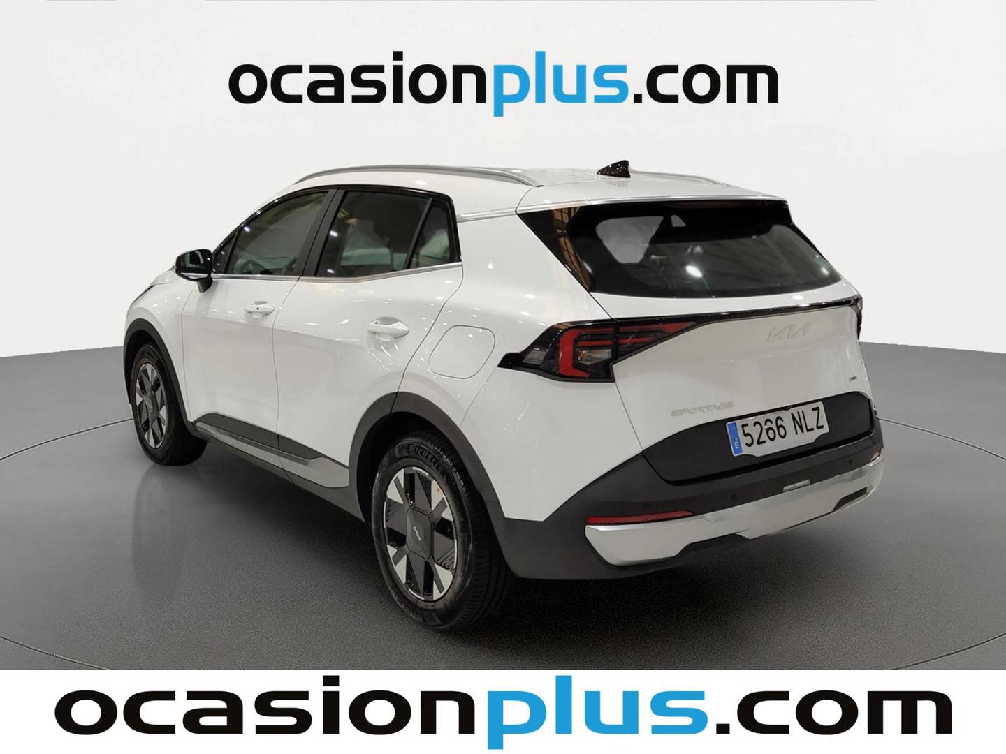 Foto trasera KIA Sportage KIA Sportage 1.6 T-GDi HEV Concept 4x2 (239 CV) izquierda