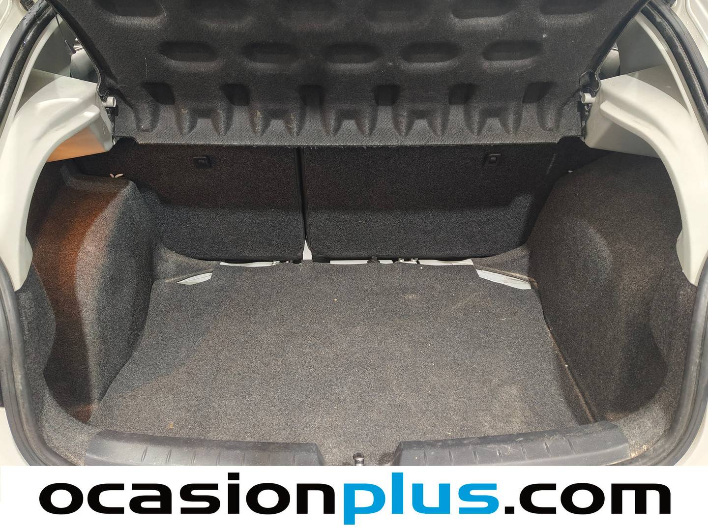 Fotos maletero Seat Ibiza Seat Ibiza 1.4 TDI Style Connect (90 CV)