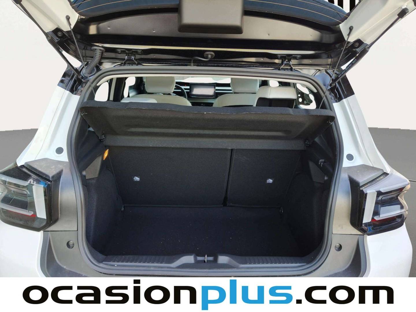 Fotos maletero Citroën C3 Citroën C3 Max Hybrid e-DSC6 (100 CV)