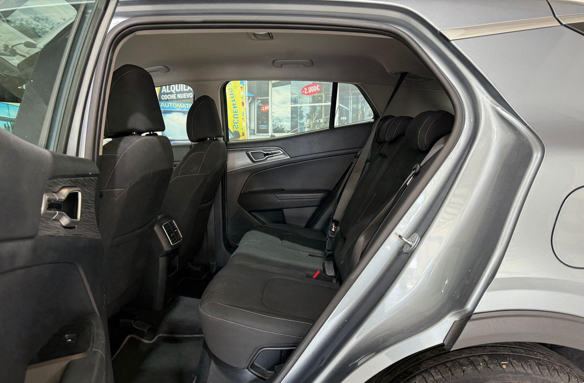 Kia Sportage 1.6 CRDi MHEV Business 4x2 - foto 14