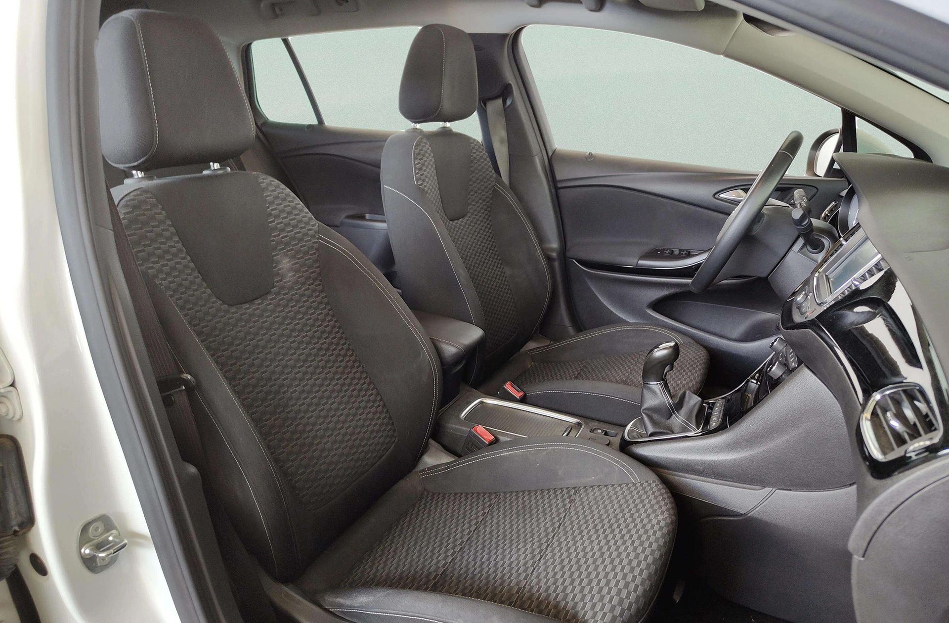 Opel Astra Sports Tourer 1.6 CDTI Dynamic - foto 18